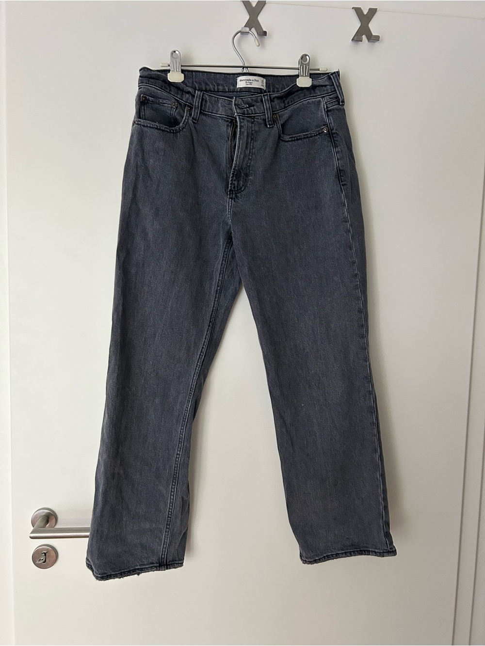 Abercrombie Low Rise Baggy Jeans